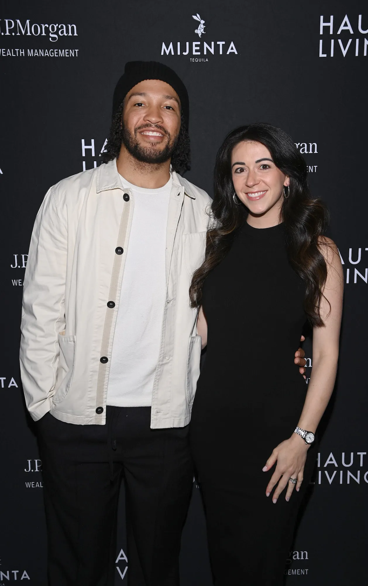 GettyImages-2181275664 Jalen Brunson Ali Brunson October 2024.jpg