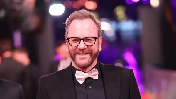 GettyImages-2194435412 kiefer sutherland arrested