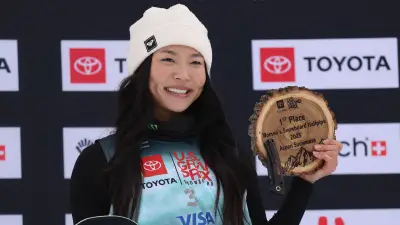 Snowboarder Chloe Kim Reveals Shoulder Injury That Puts Olympics in Doubt