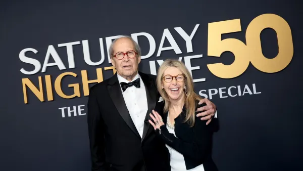 GettyImages-2200062948 How Many Wives Has Chevy Chase Had jayni