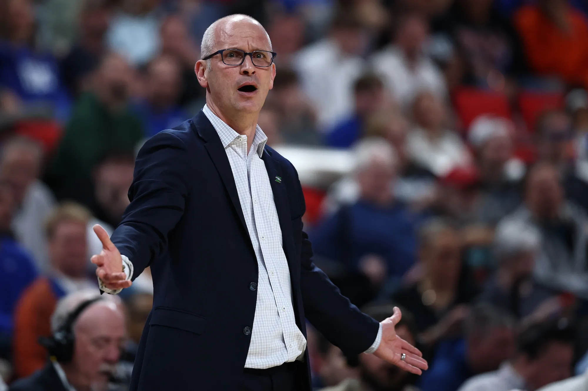 UConns Dan Hurley Responds to Fans Hiring Etsy Witch to Undo Seton Hall Curse