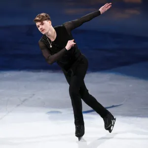 Figure Skater Qualifies for Olympics 1 Year After Parents Died in Plane Crash