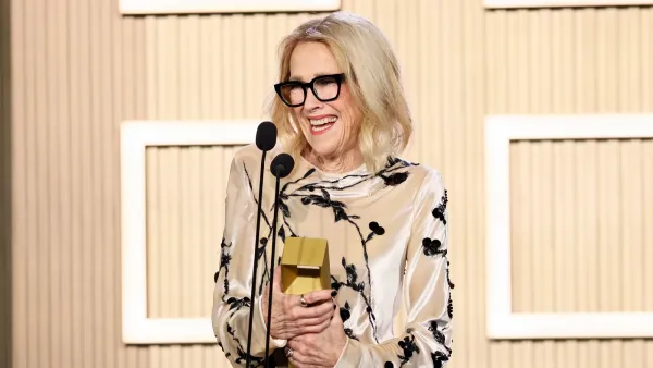 GettyImages-2234222489-catherine-ohara