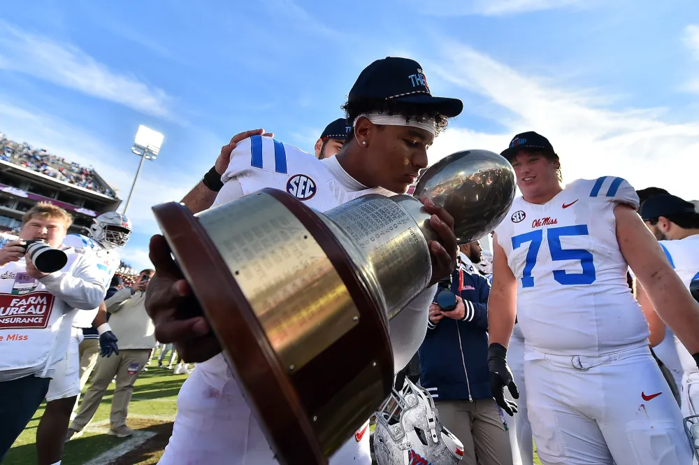 Who Is Trinidad Chambliss 5 Things to Know About the Ole Miss Quarterback