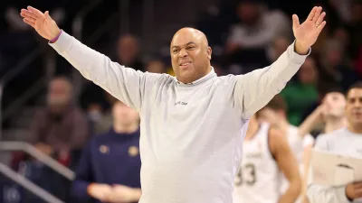 GettyImages-2249777397 Notre Dame Basketball Coach Micah Shrewsberry Charges Referee After Controversial Call Ends Game