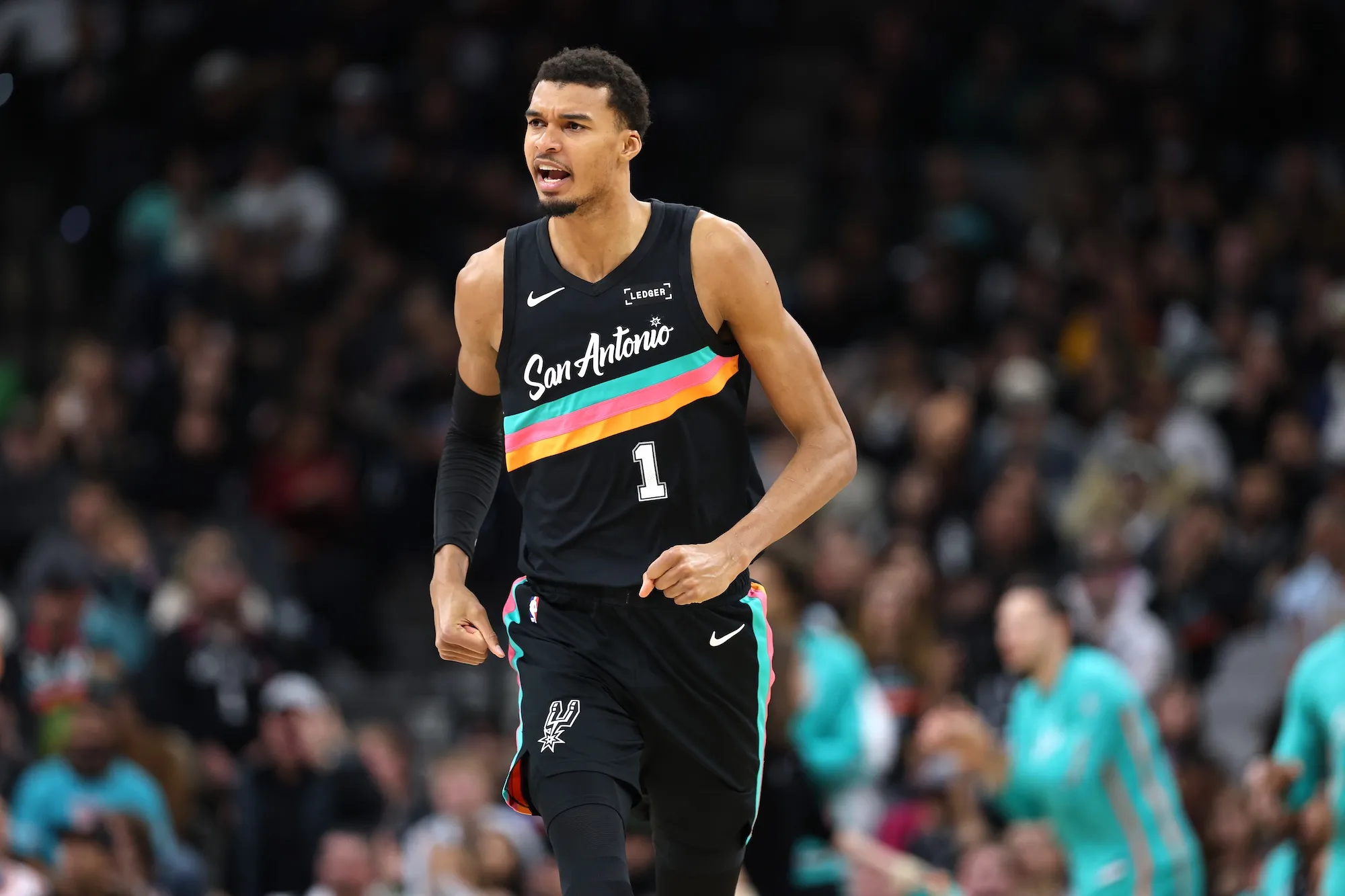 NBAs Victor Wembanyama Ignores Spurs PR Speaks Out About ICE in Minnesota