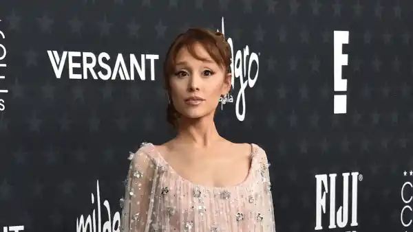 GettyImages-2254113795 ariana-grande-loses-best-supporting-actress-at-2026-critics-choice-awards