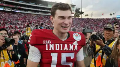 What Disease Does IU QB Fernando Mendoza's Mom Have? Inside Her MS Battle