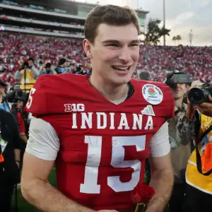 What Disease Does IU QB Fernando Mendoza's Mom Have? Inside Her MS Battle