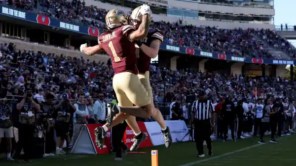 GettyImages-2254405146 Parachutist at Armed Forces Bowl Gets Caught On Wire In Scary Pregame Moment