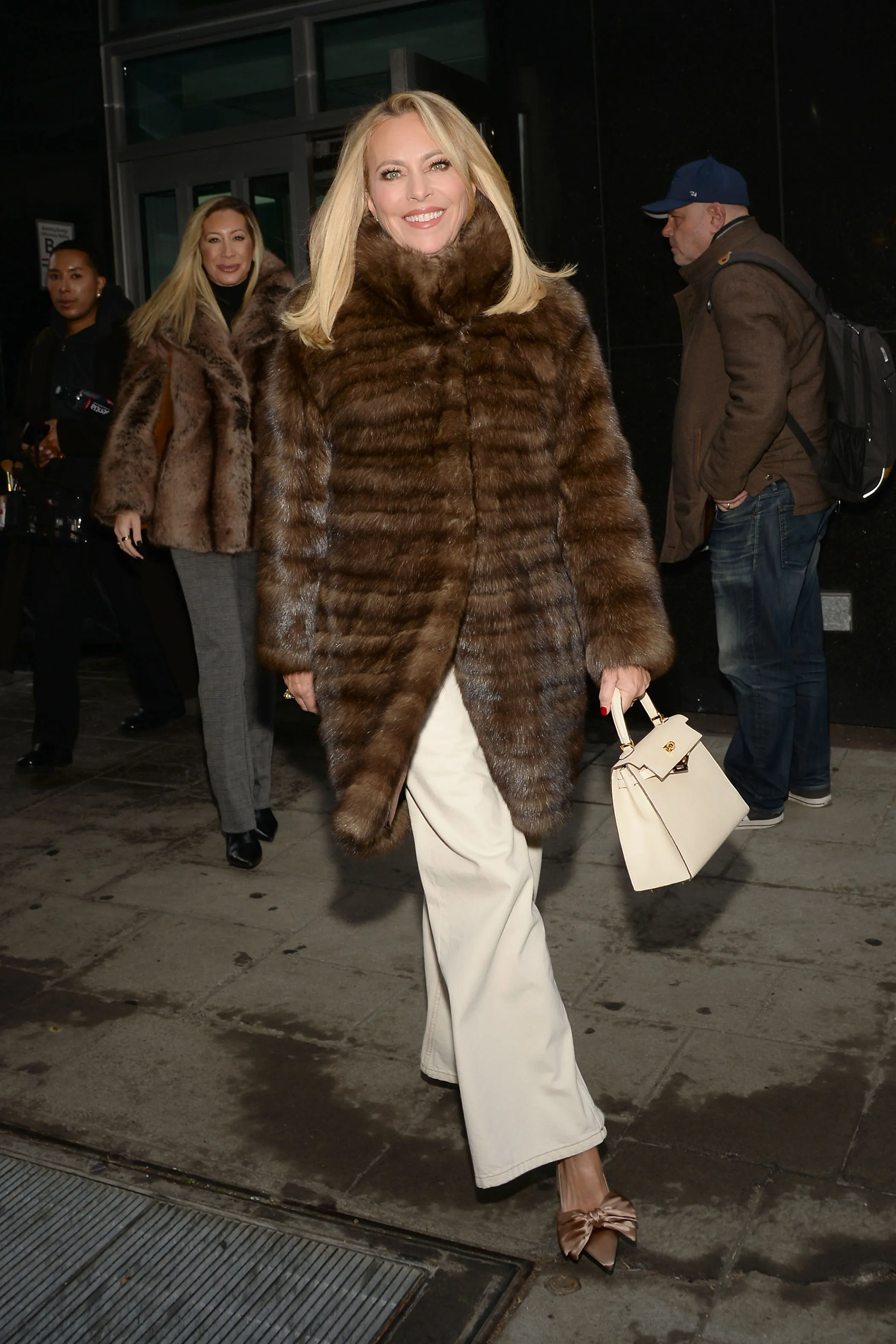 Sutton Stracke is seen leaving the "Good Night New York" studio on January 06, 2026 in New York City.