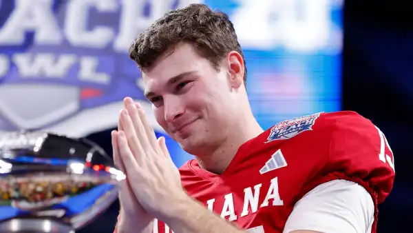 Fernando Mendoza Addresses Raiders Rumors, Declares for 2026 NFL Draft