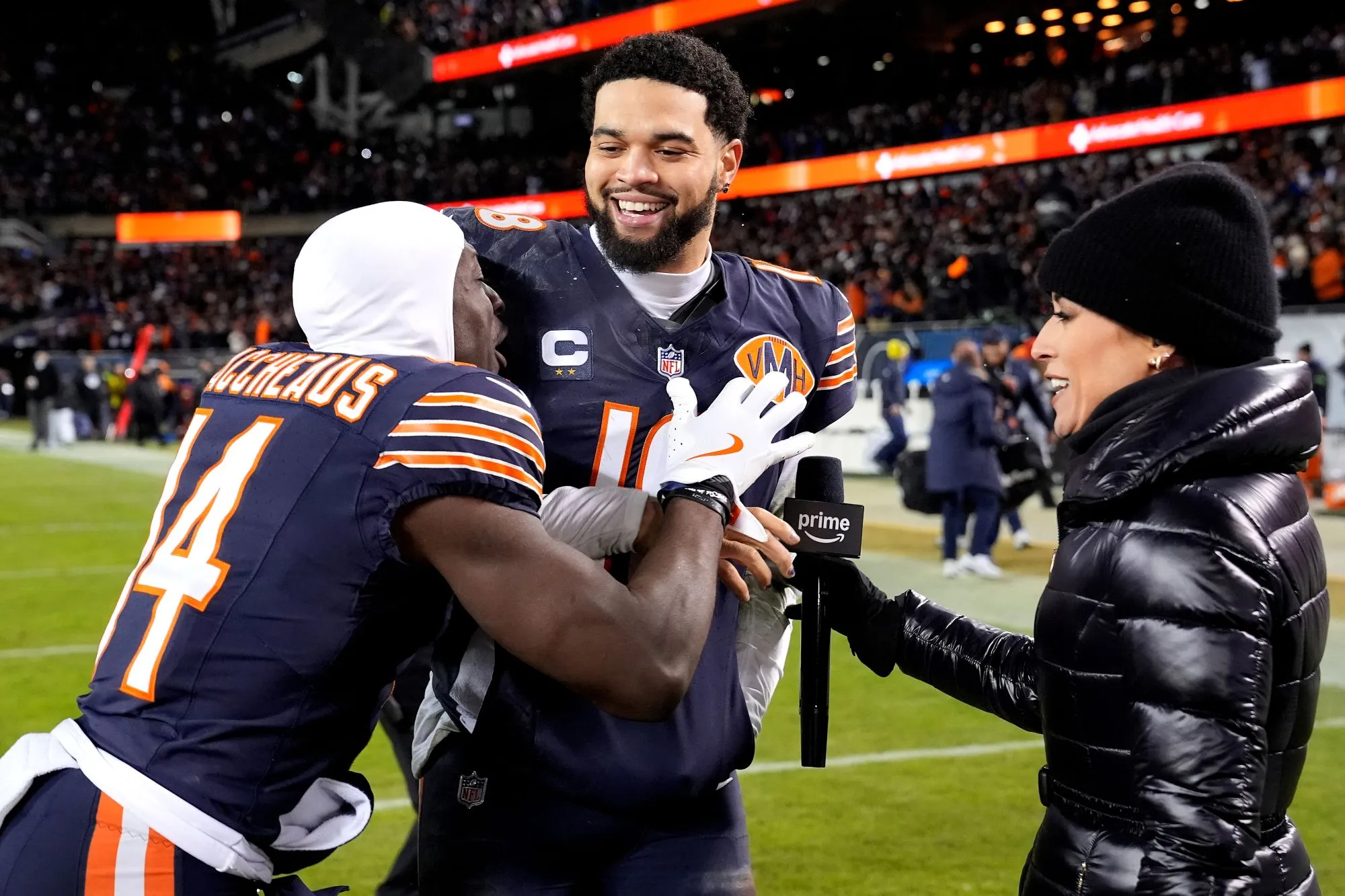 GettyImages-2255630079 Caleb Williams Bears Teammates Troll Packers After Massive Playoff Win