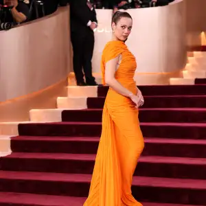 GettyImages-2255757899-laufey