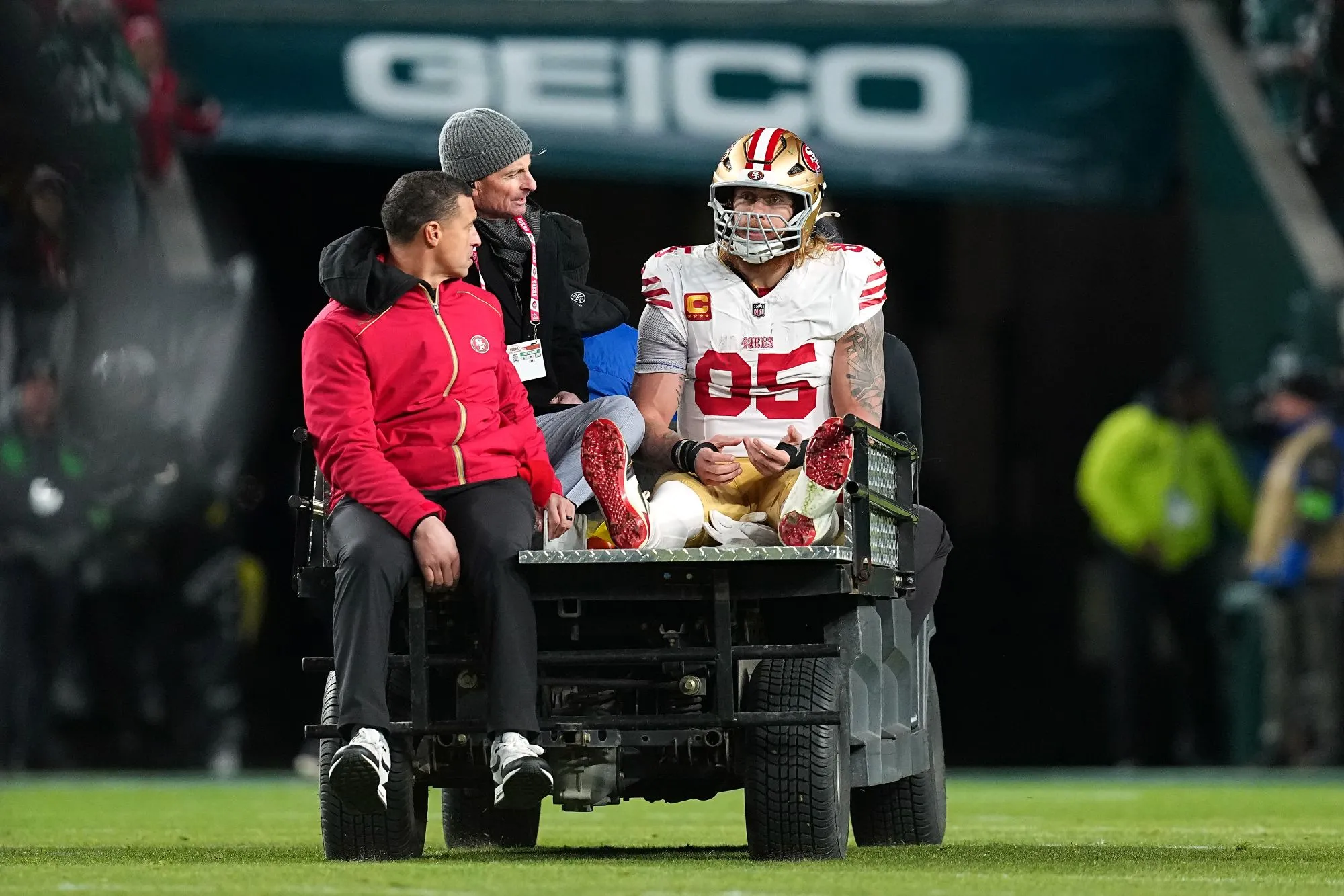 San Francisco 49ers Tight End George Kittle Carted Off After Apparent Leg Injury