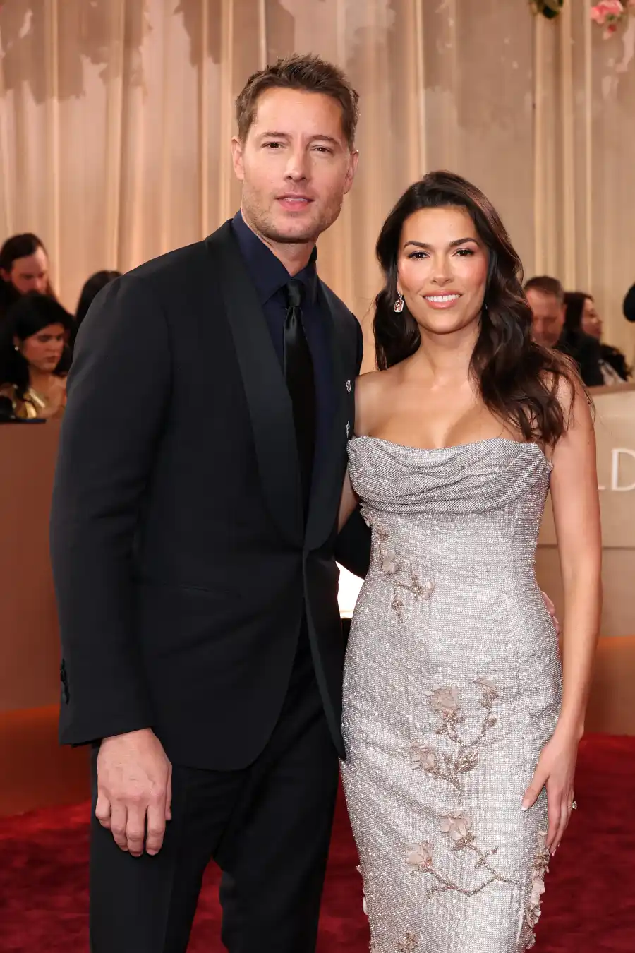 Justin Hartley and Sofia Pernas