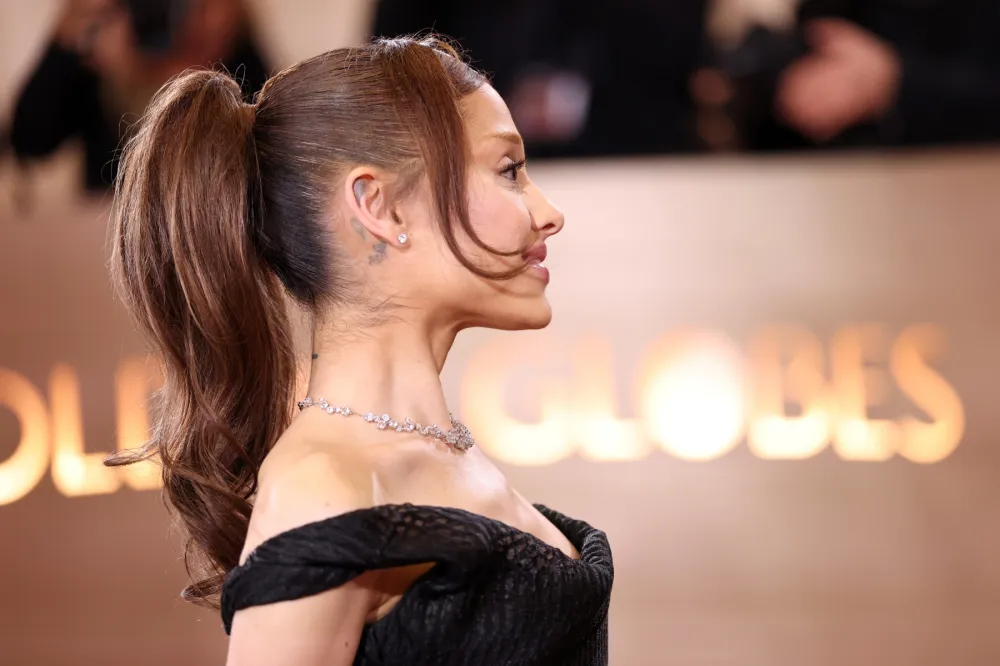 Ariana Grande Sparkles and Shines on 2026 Golden Globes Red Carpet 