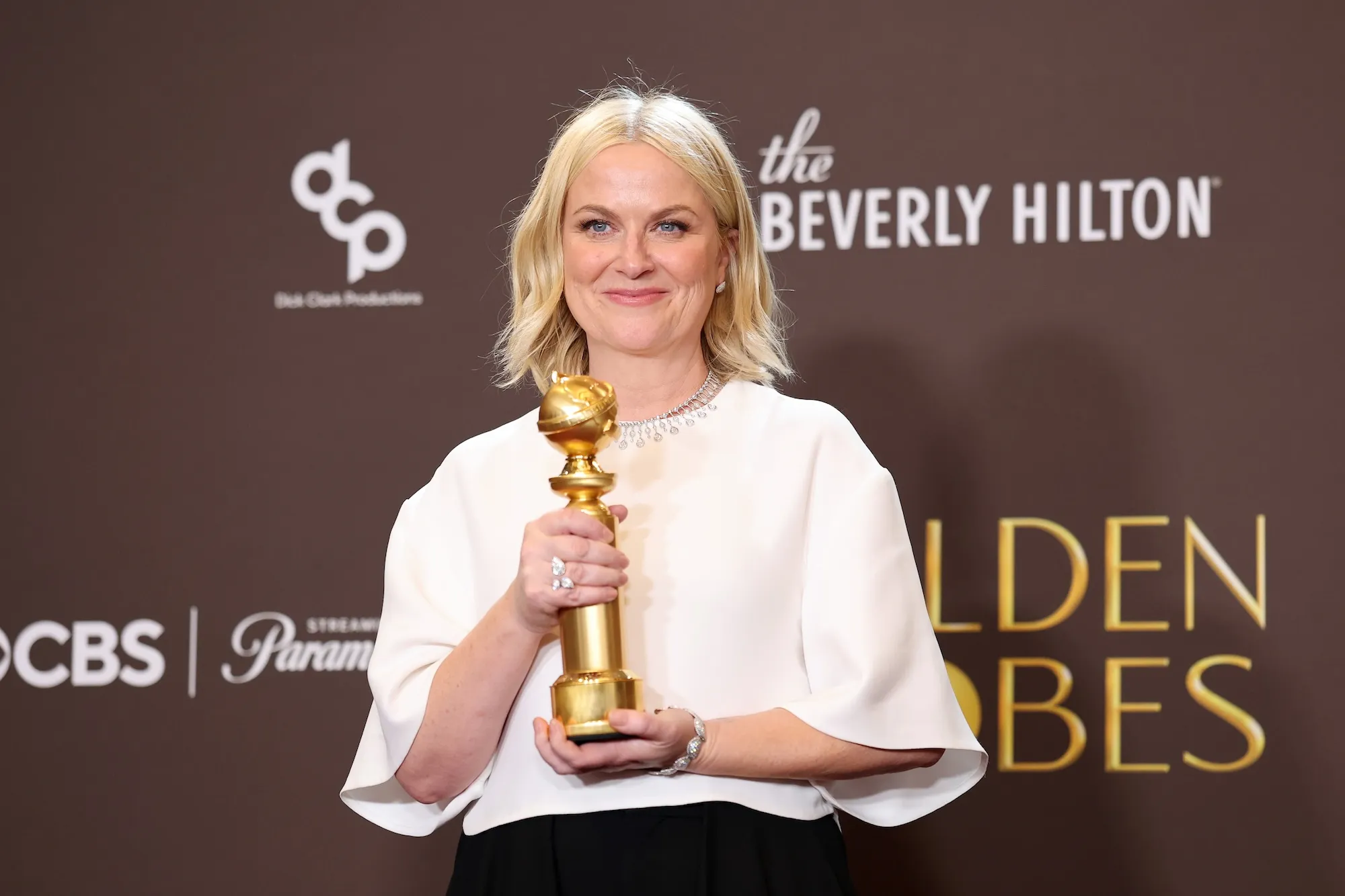 Amy Poehler's 'Good Hang' Wins Debut Best Podcast Award at Golden Globes