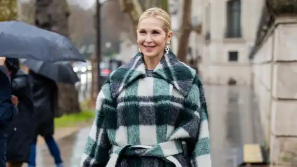 Kelly Rutherford is seen outside Patou during the Menswear Fall/Winter 2026-2027 as part of Paris Fashion Week on January 25, 2026 in Paris, France.