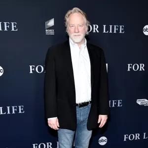 GettyImages1204318979 Who Are Timothy Busfields Kids