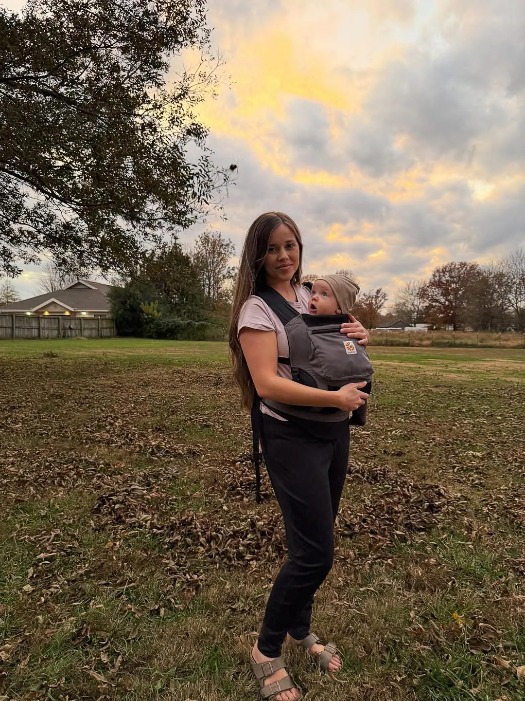How Jessa Duggar Is Losing Pregnancy Weight After Welcoming 6th Baby 002