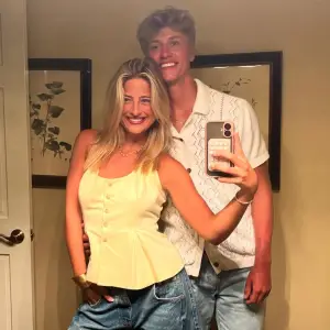 Influencer Avery Katherine Wood Cries While Announcing Split From Boyfriend Carson Cope