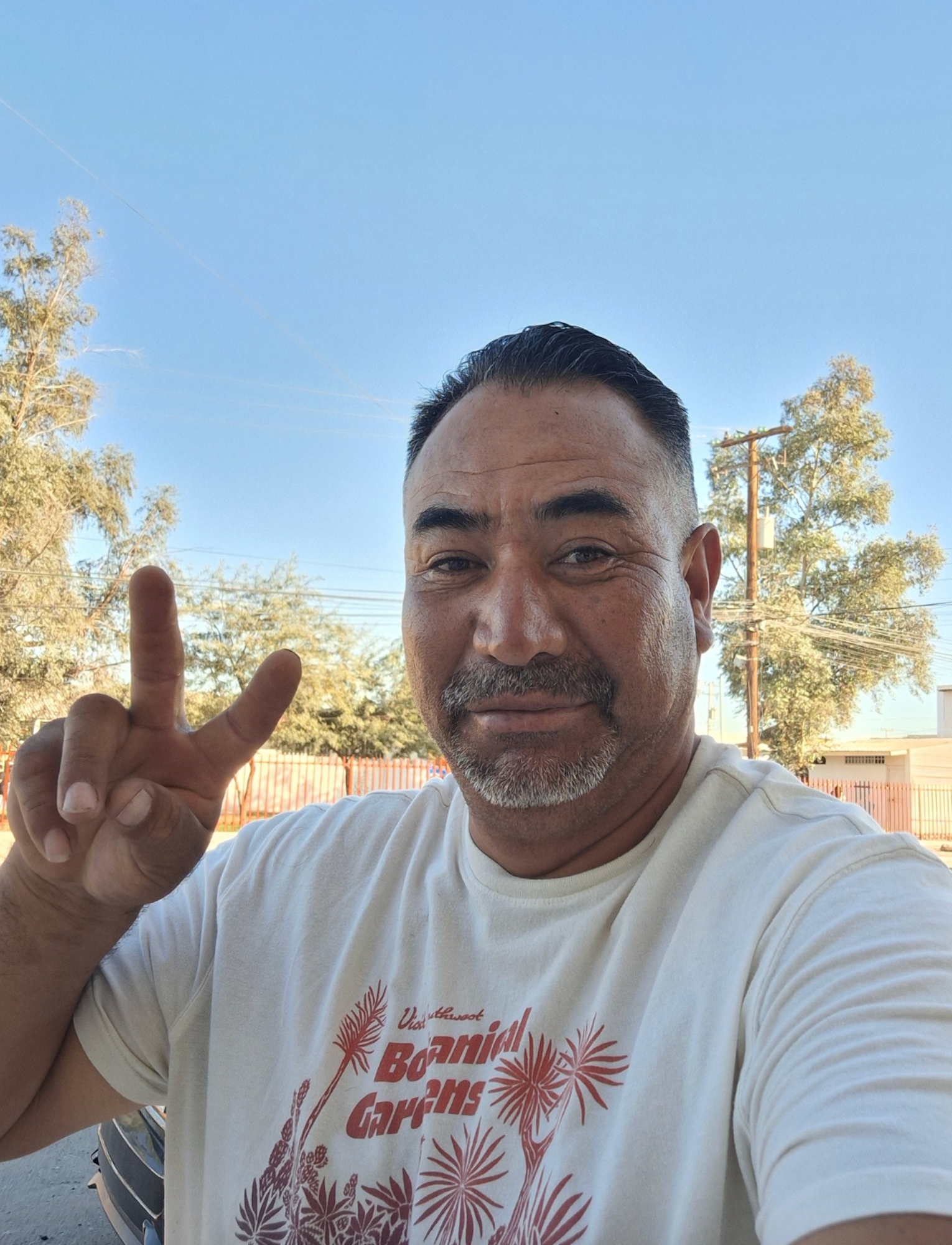 Influencer, 44, Found Dead Inside Truck Hours After Sharing Haunting Message