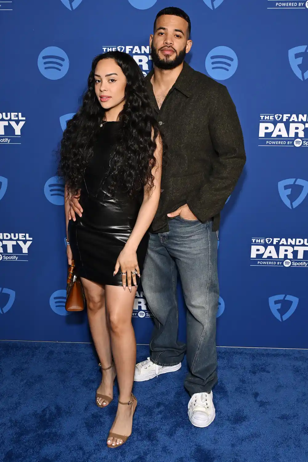 Feature Inside Influencer Kristy Scott Divorce Filing Desmond Scott