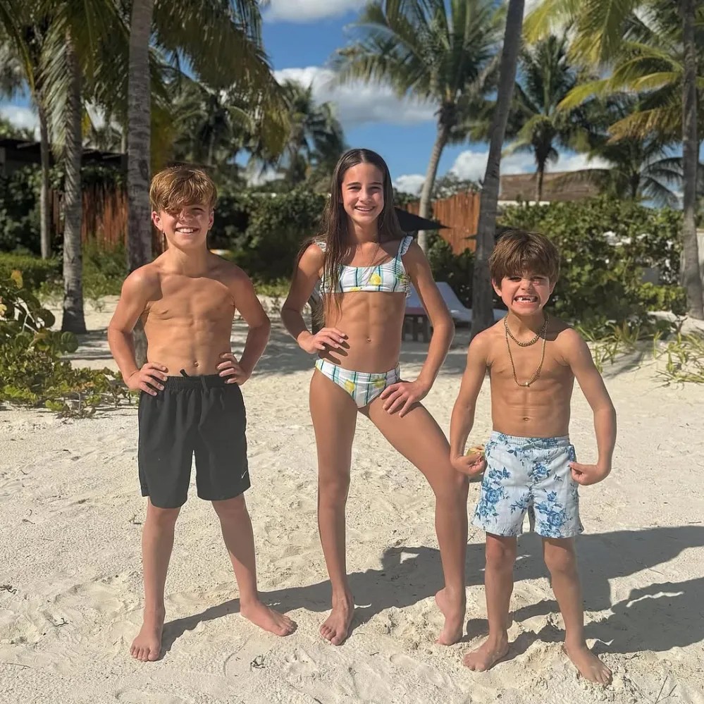 Jessie James Decker IG 1