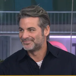 Jim Curtis Blushes Over Jennifer Aniston