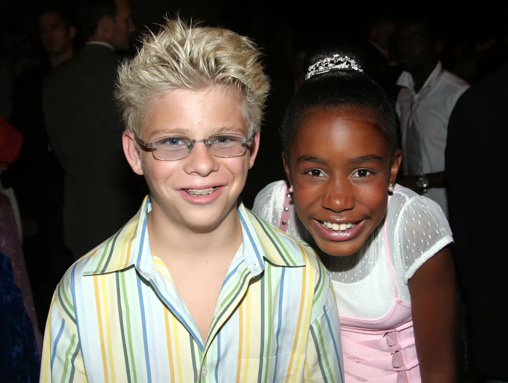 Jonathan Lipnicki and Kianna Underwood