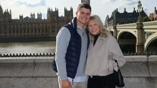 Katie-Bates-and-Travis-Clark-2000_1758558233_3727379078446922277_5645497963