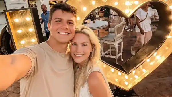 Katie-Bates-and-Travis-Clark-322776560_1343425169750178_8141772927496925360_n