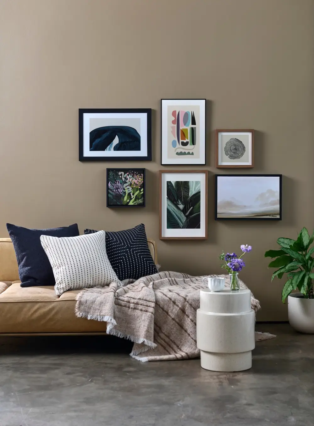 Dan Hobday gallery wall sets