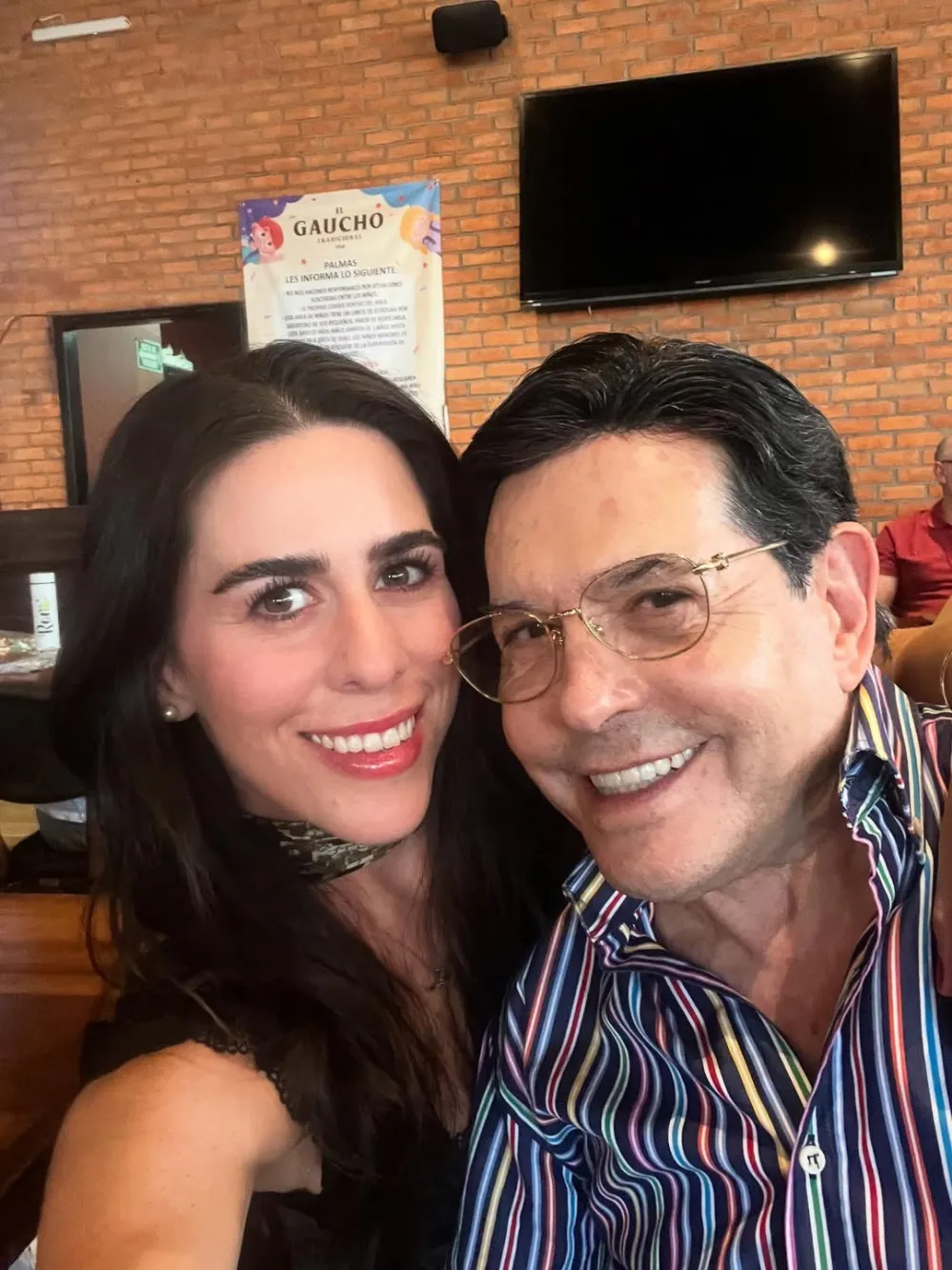 Montserrat Origel con su t&iacute;o Juan Jos&eacute; Origel