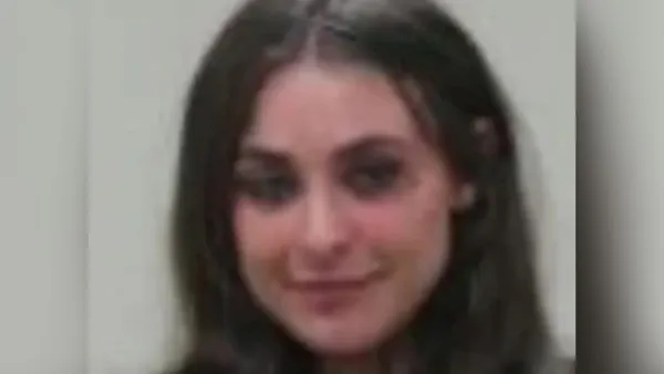 Naked Woman Goes on Bloody Rampage Inside Iowa Convenience Store 2