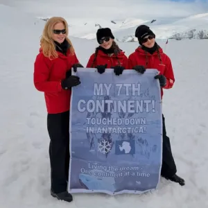 Nicole Kidman Has Adventure in Antarctica With Daughters Feature
