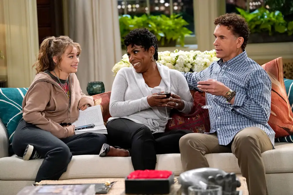 Odessa Azion Was Paid Bank Years Before Marty Supreme Fame Fam Odessa Adlon Sheryl Lee Ralph Brian Stokes Mitchell