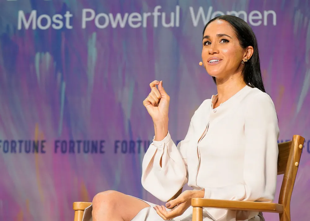 Prince Harry 2604 Luxury Handbag Shopping Cover Story 3