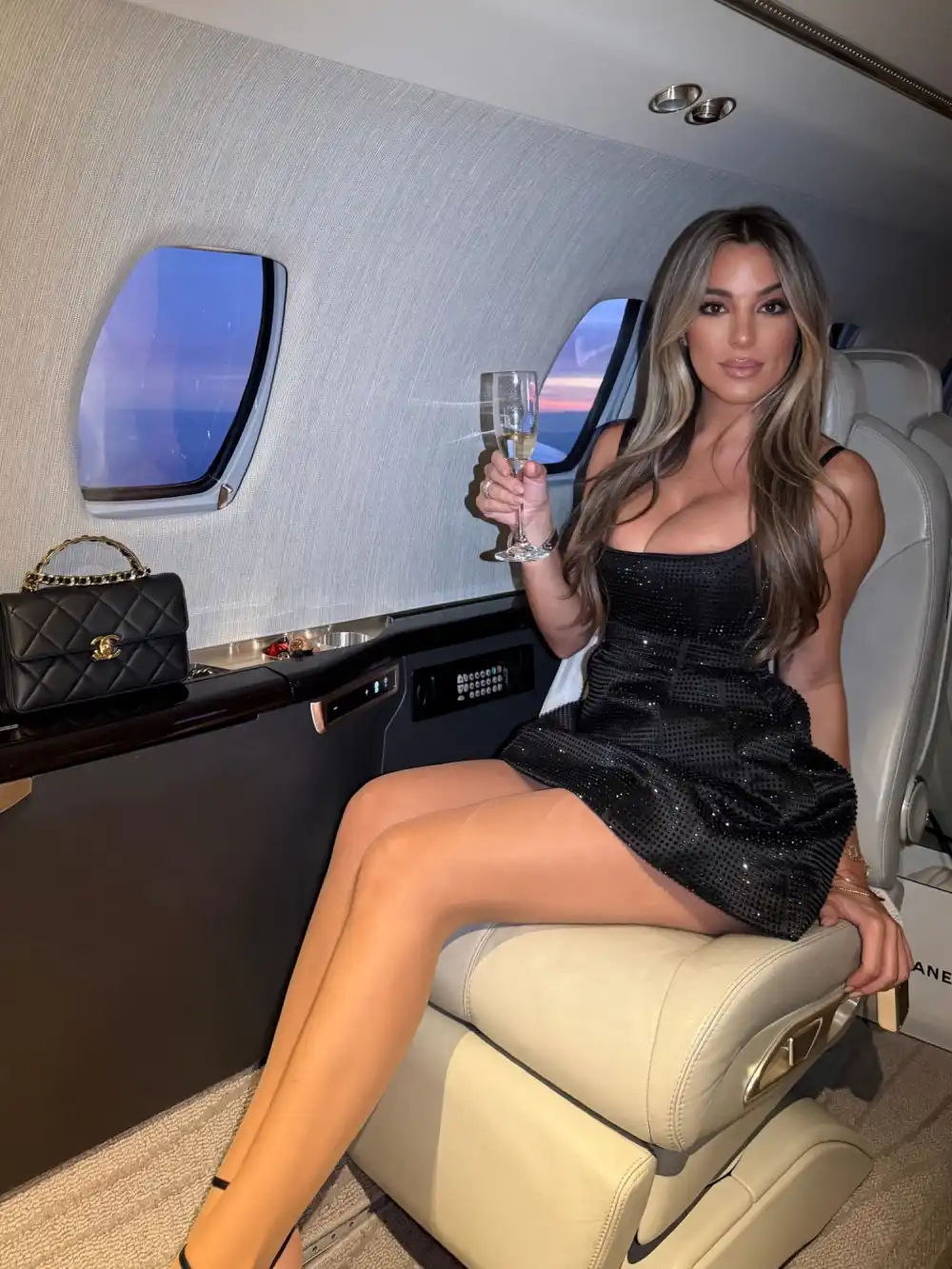 Selling the OC Alex Hall Reveals What Went Wrong in Breakup From Ex Boyfriend Ian Young Inline