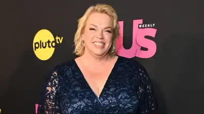 Sister Wives Preview Janelle Denies Playing Girl Games With Meri After Calling Robyn Submissive