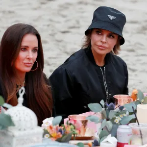 THE REAL HOUSEWIVES OF BEVERLY HILLS