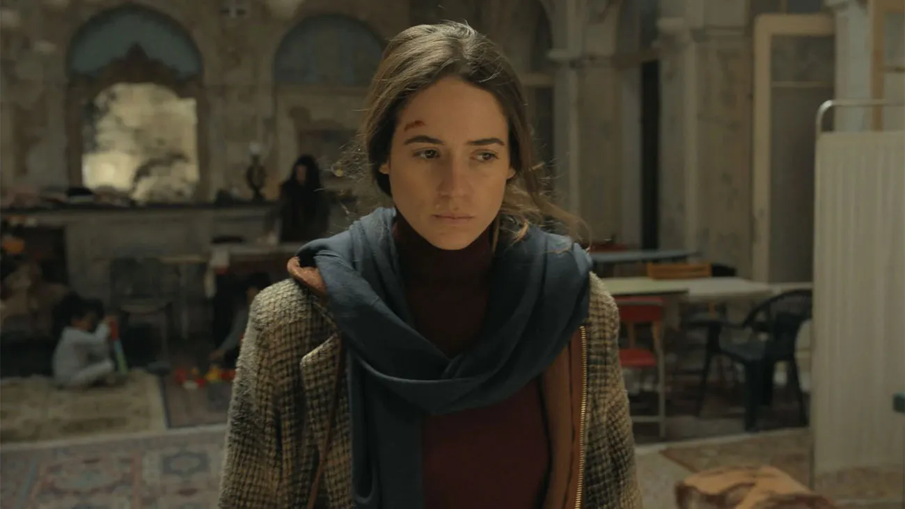 Niv Sultan in Tehran season 3