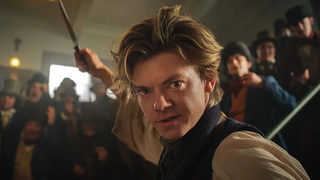 Thomas Brodie-Sangster in The Artful Dodger