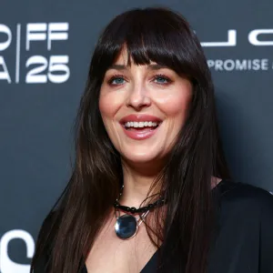 Dakota Johnson Sweatpants Lookalike