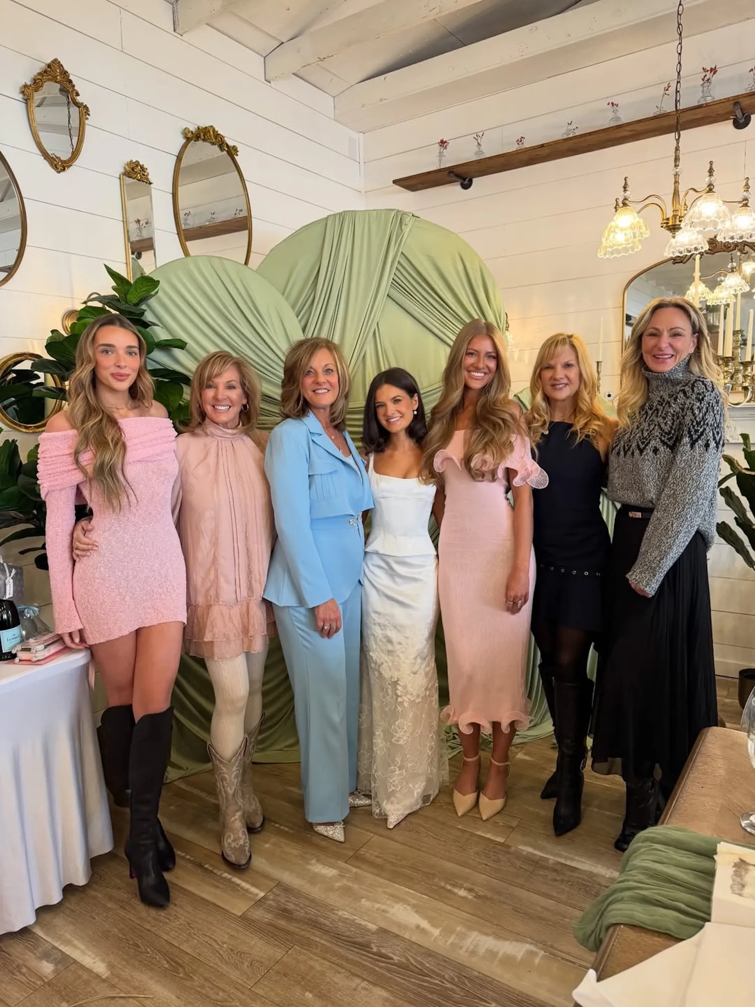 &lsquo;Dance Moms&rsquo; Cast Reunites to Celebrate Brooke Hyland&rsquo;s Bridal Shower