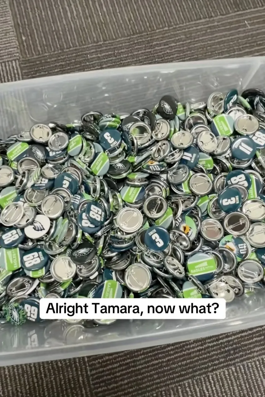 eagles-tiktok-buttons