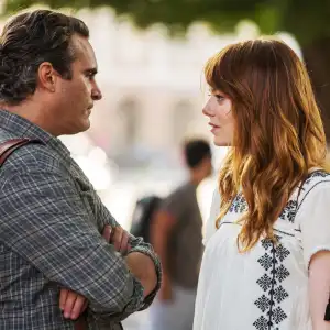 Joaquin Phoenix and Emma Stone in Irrational Man