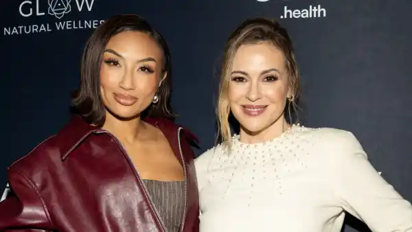 Alyssa Milano and Jeannie Mai Share the Perimenopause Symptoms Every Women Should Look for