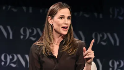 NEW YORK, NEW YORK - DECEMBER 05: Jennifer Garner attends Mac Barnett And Jennifer Garner Consider The Picture Book at 92NY on December 05, 2025 in New York City. (Photo by Theo Wargo/Getty Images)